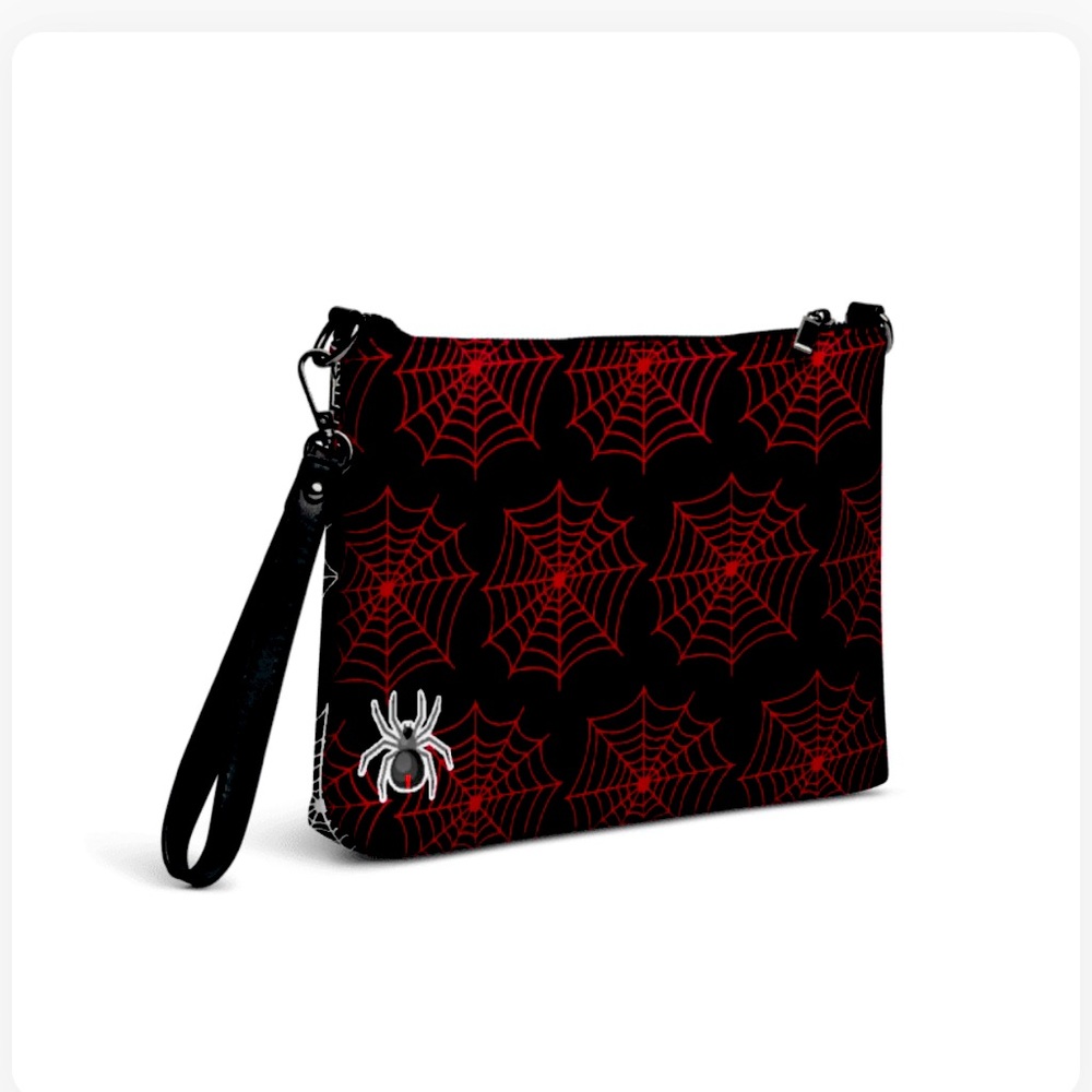 Spider web crossbody bag!!